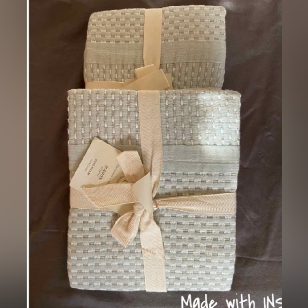 Southern Living Simplicity Mason 2 King Shams Size 20” X 36”